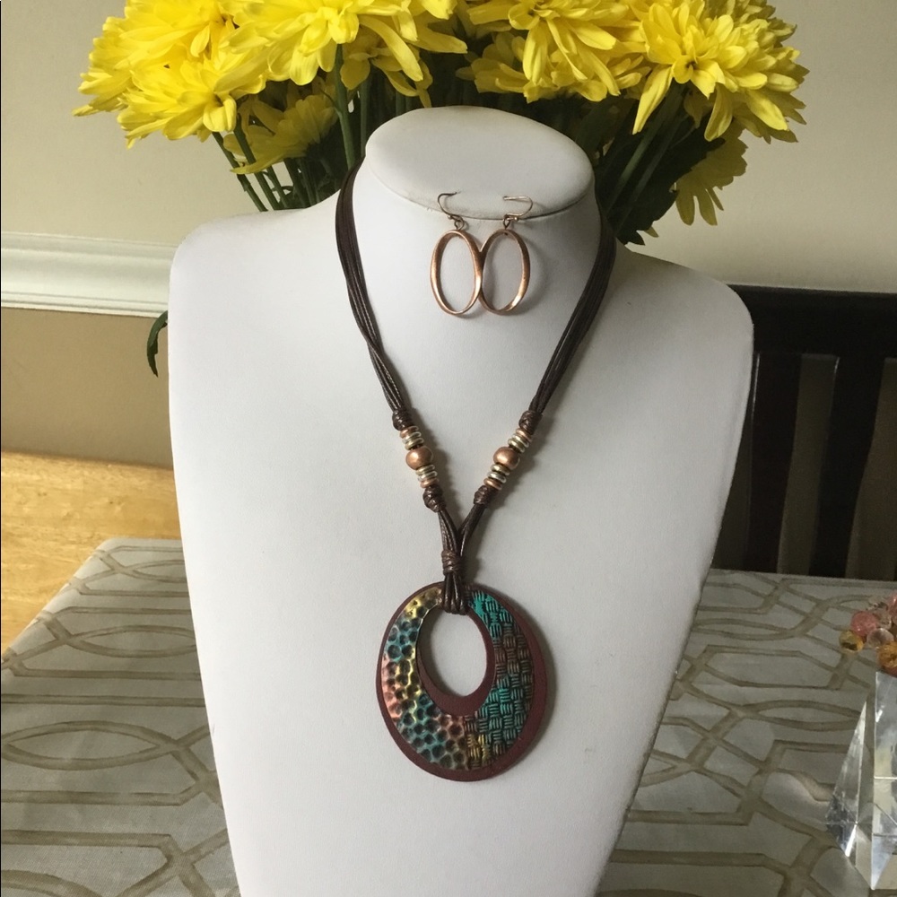Tri tone bead brown pendant necklace earring set